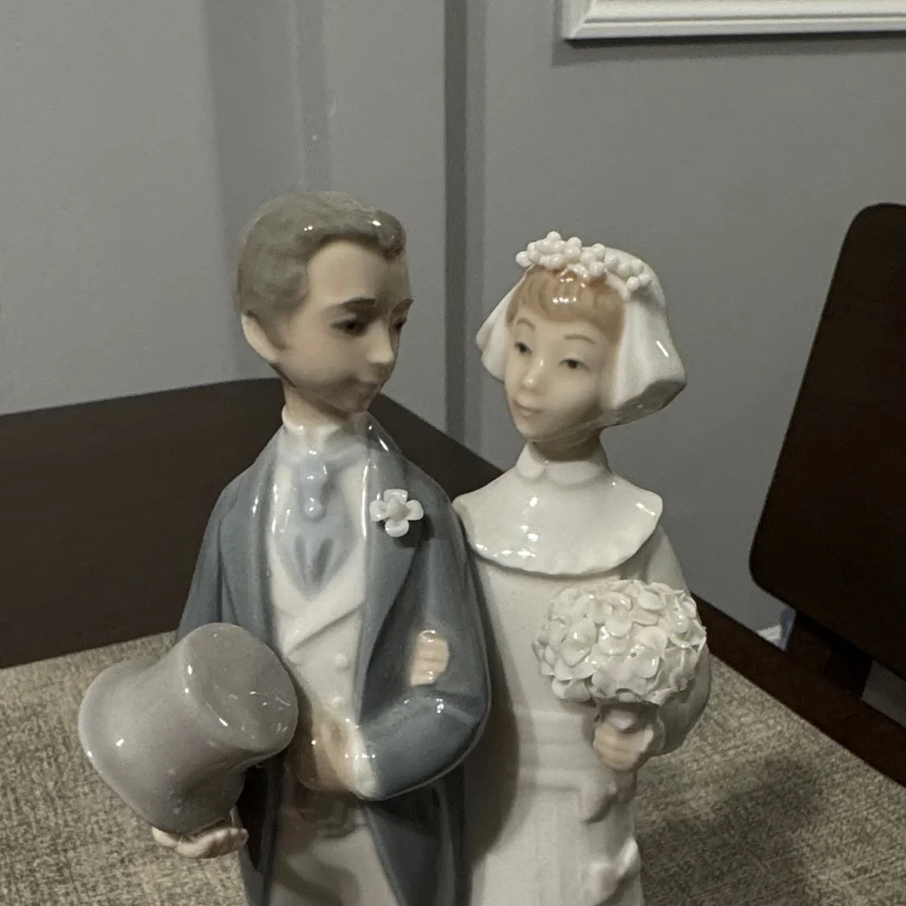 Lladro Porcelain Bride Groom Wedding Cake Topper Handmade in Spain 7.5